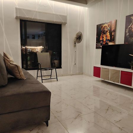 Abu Alzoz Home سكن مشترك アンマン エクステリア 写真
